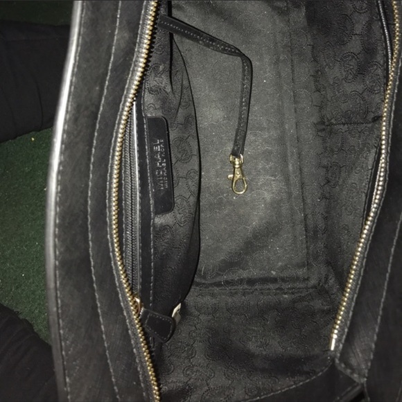 Medium Selma - Picture 6 of 8